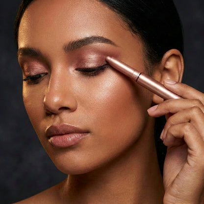 SilkShade™ Instant Eyeshadow Stick